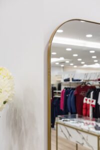 Hondos-Center-Thessaloniki-6 Καθρέφτης ολόσωμος καταστήματος