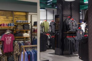 Raptopoulos-Stores-04 Διάτρητες κολόνες